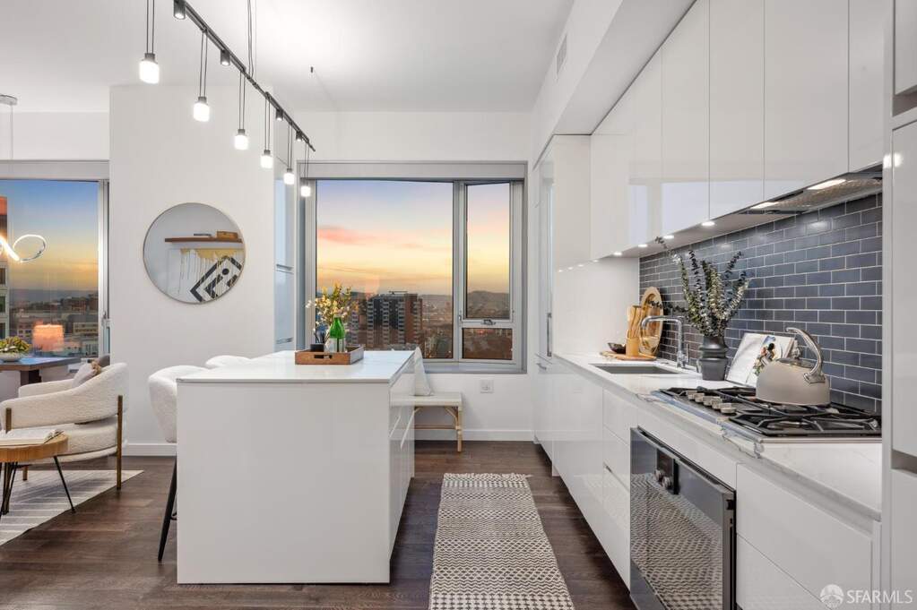 1000 3rd Street #1505, San Francisco, CA 94158