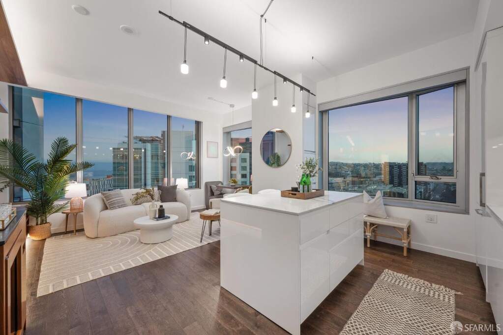 1000 3rd Street #1505, San Francisco, CA 94158