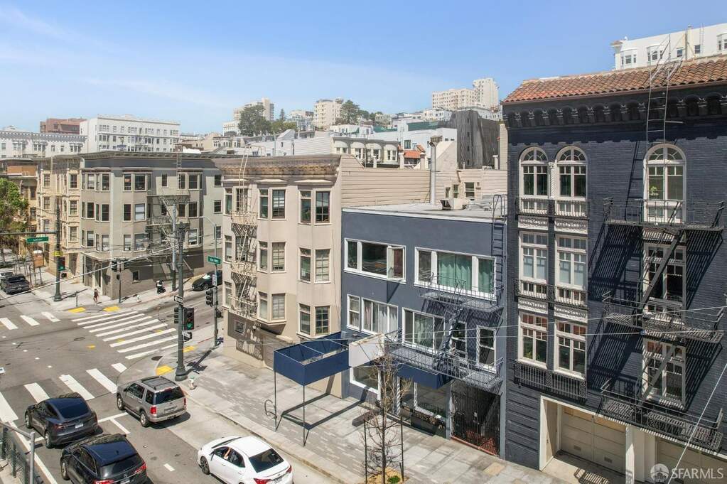 2450-2456 Van Ness Avenue, San Francisco, CA 94109