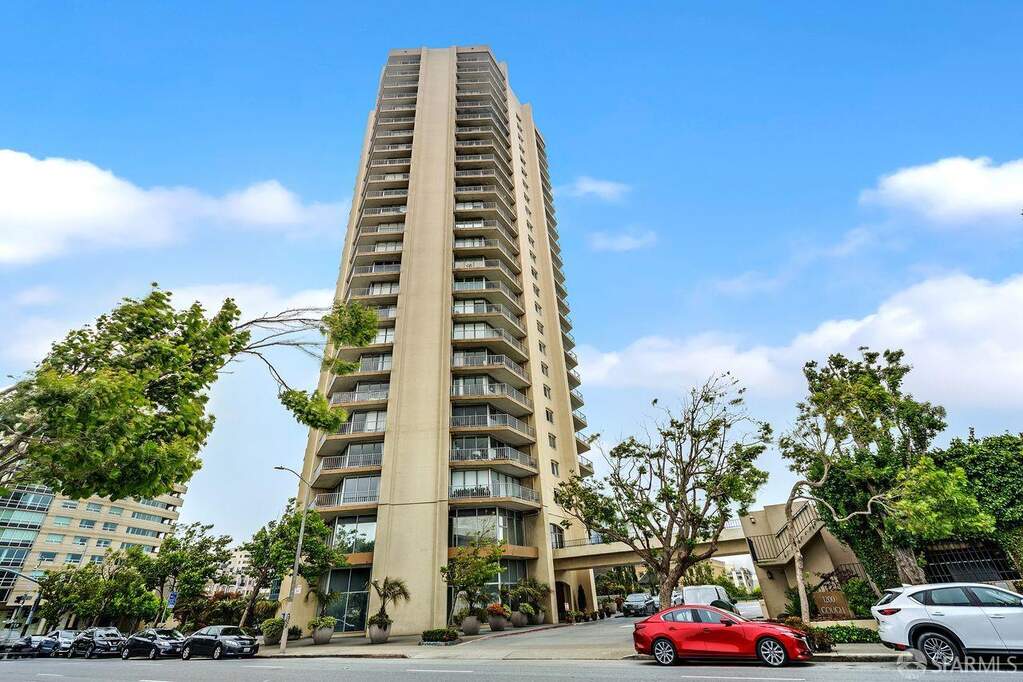 1200 Gough Street #4B, San Francisco, CA 94109