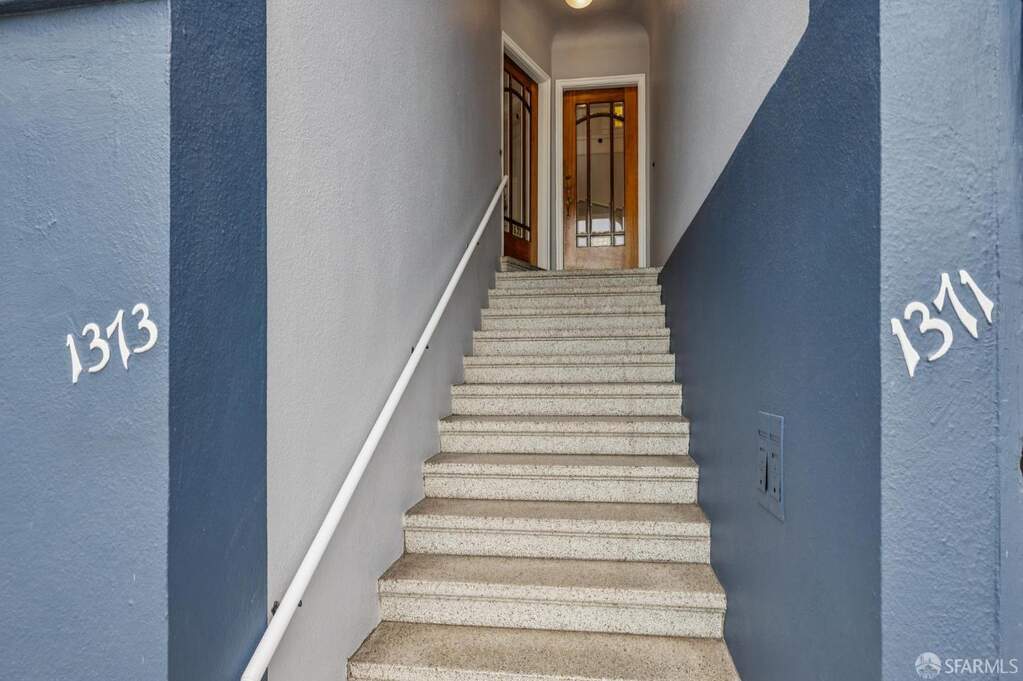 1371-1373 16th Avenue, San Francisco, CA 94122