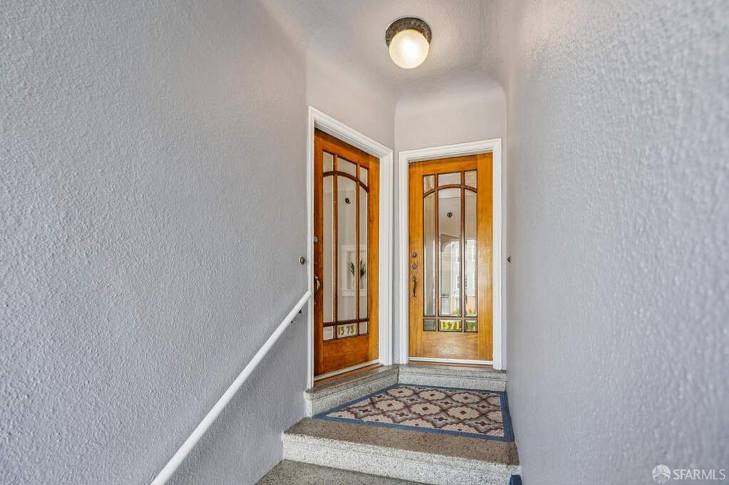 1371-1373 16th Avenue, San Francisco, CA 94122