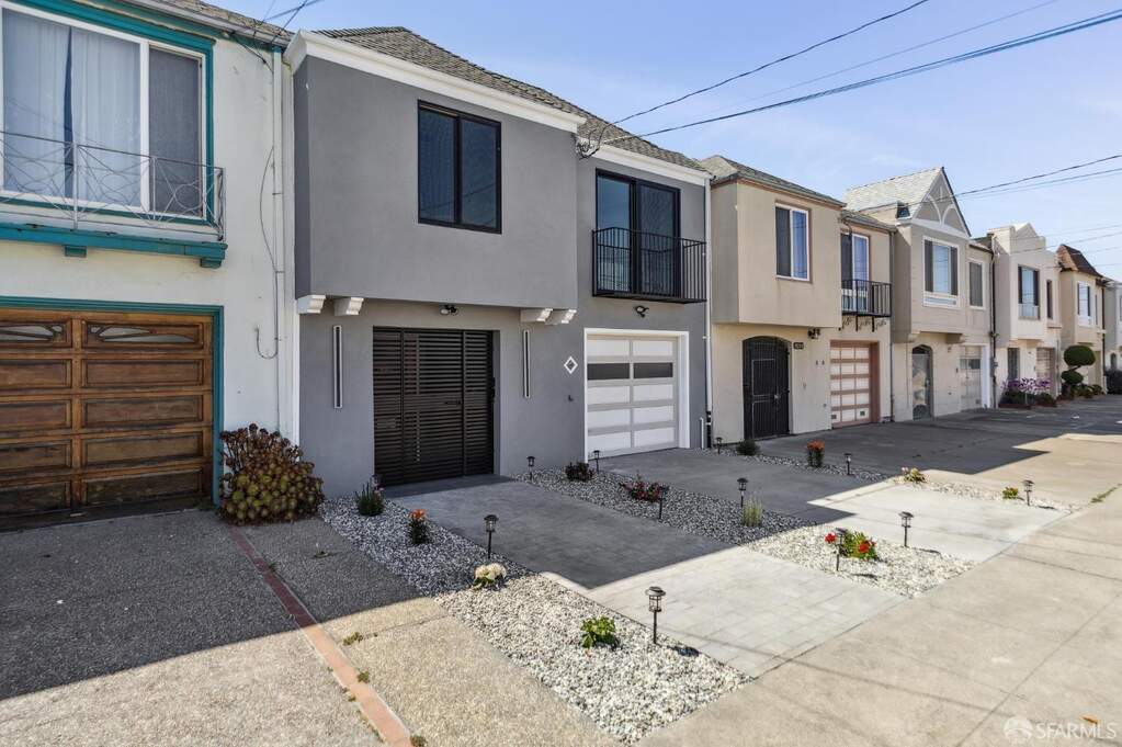 2055 42nd Avenue, San Francisco, CA 94116