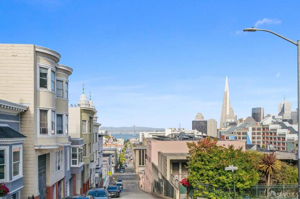 968-970 Broadway, San Francisco, CA 94133