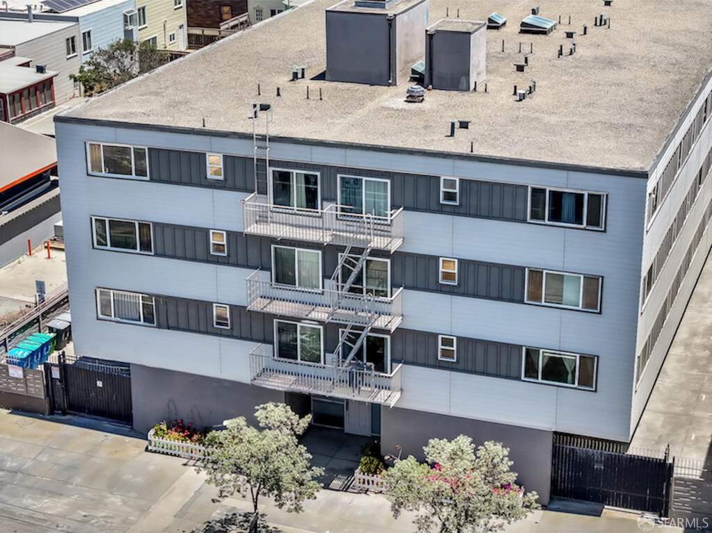 1220 La Playa Street #105, San Francisco, CA 94122