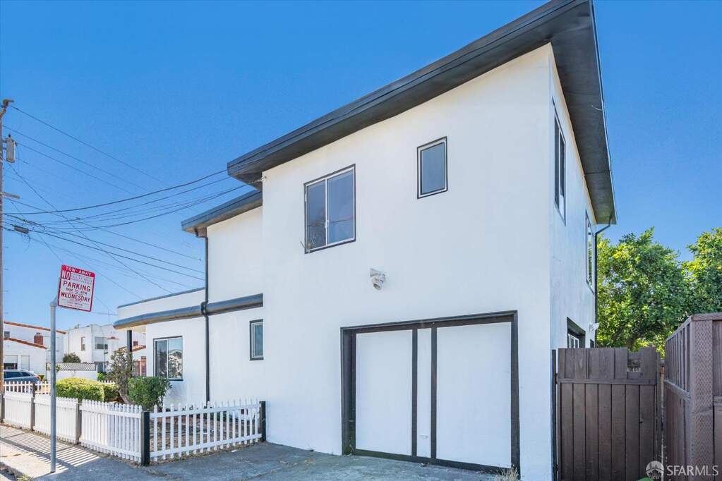 2489 20th Street, San Pablo, CA 94806