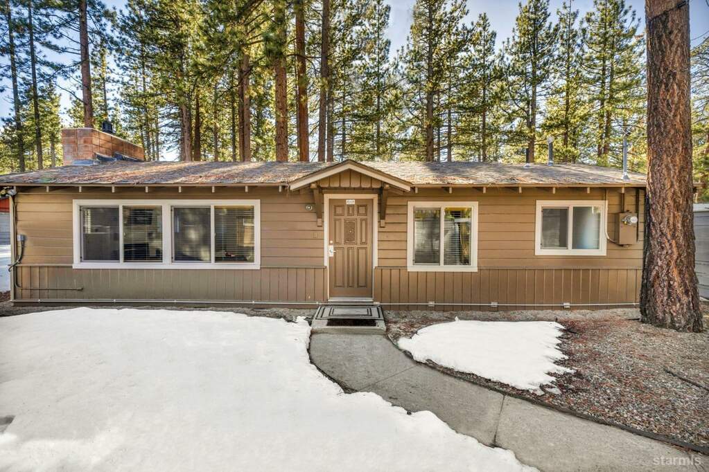 868 Modesto Avenue, South Lake Tahoe, CA 96150