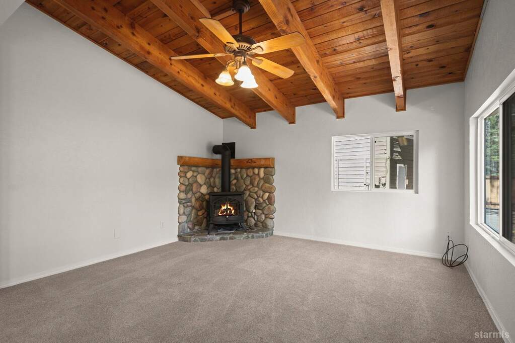 1110 Bonanza Avenue, South Lake Tahoe, CA 96150