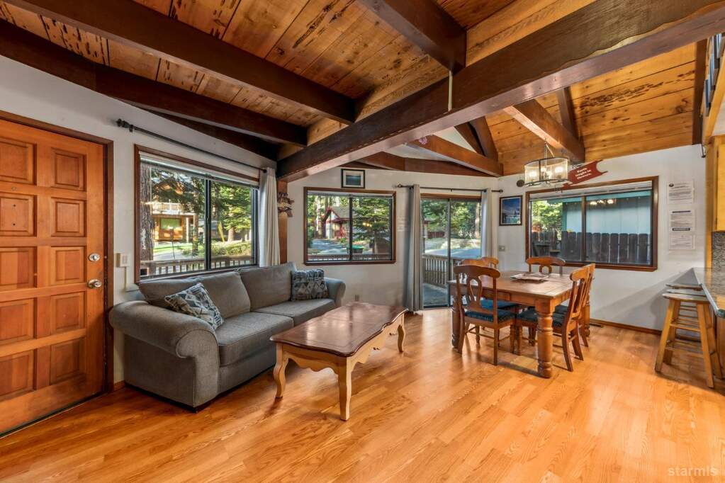 1113 Aravaipa Street, South Lake Tahoe, CA 96150