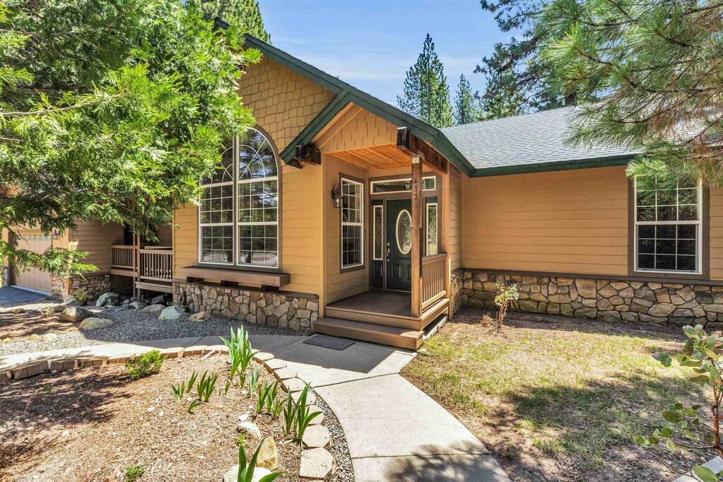433 Eureka Springs Drive, Blairsden, CA 96103 MLS 20221108 Christie's International Real