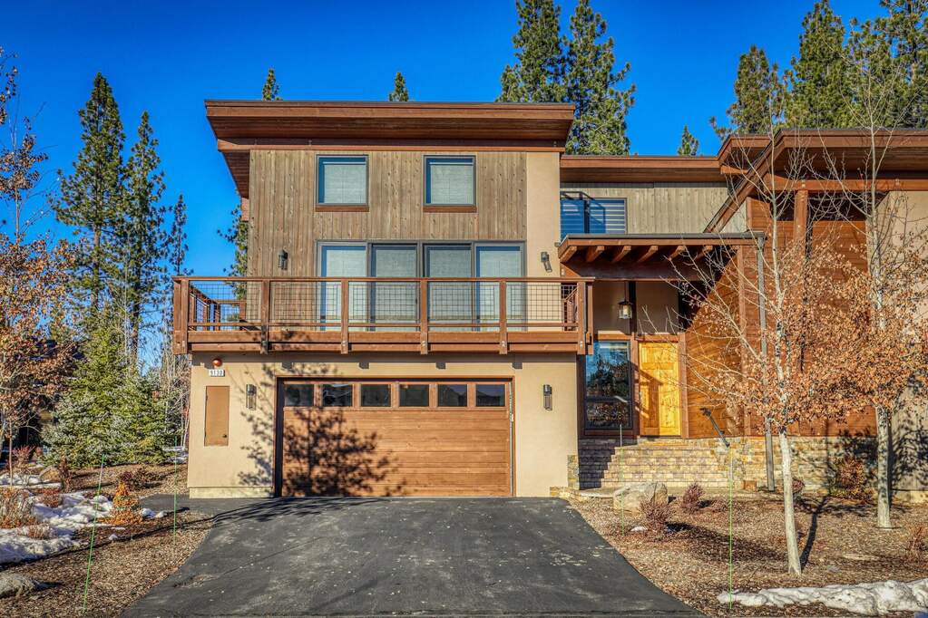 9130 Heartwood Drive, Truckee, CA 96161 MLS 20230621 Christie's