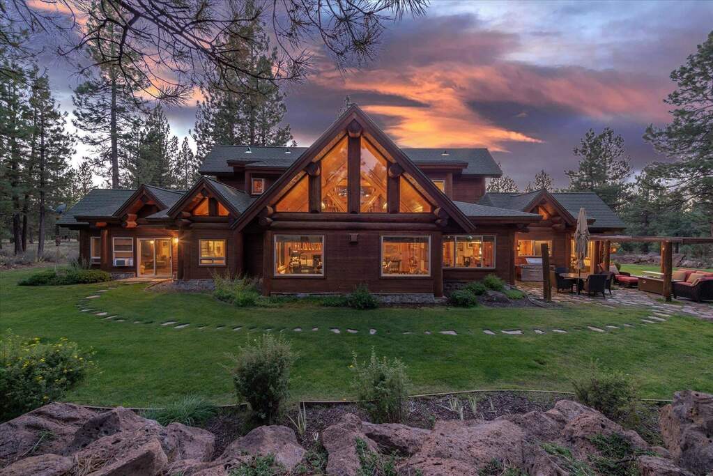 11982 Stallion Way, Truckee, CA 96161