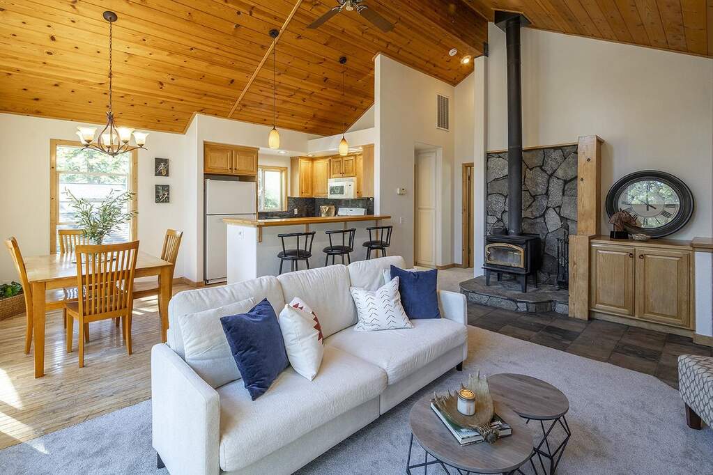 5237 Turquoise Avenue, Carnelian Bay, CA 96140