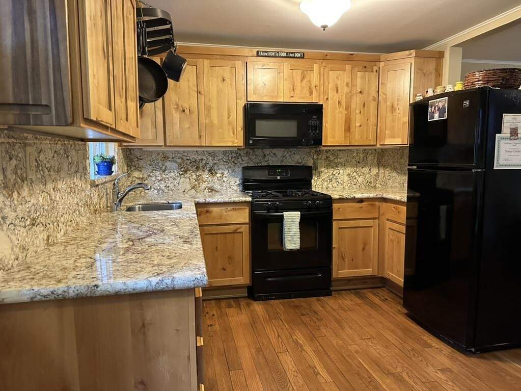 7153 4th Avenue, Tahoma, CA 96142