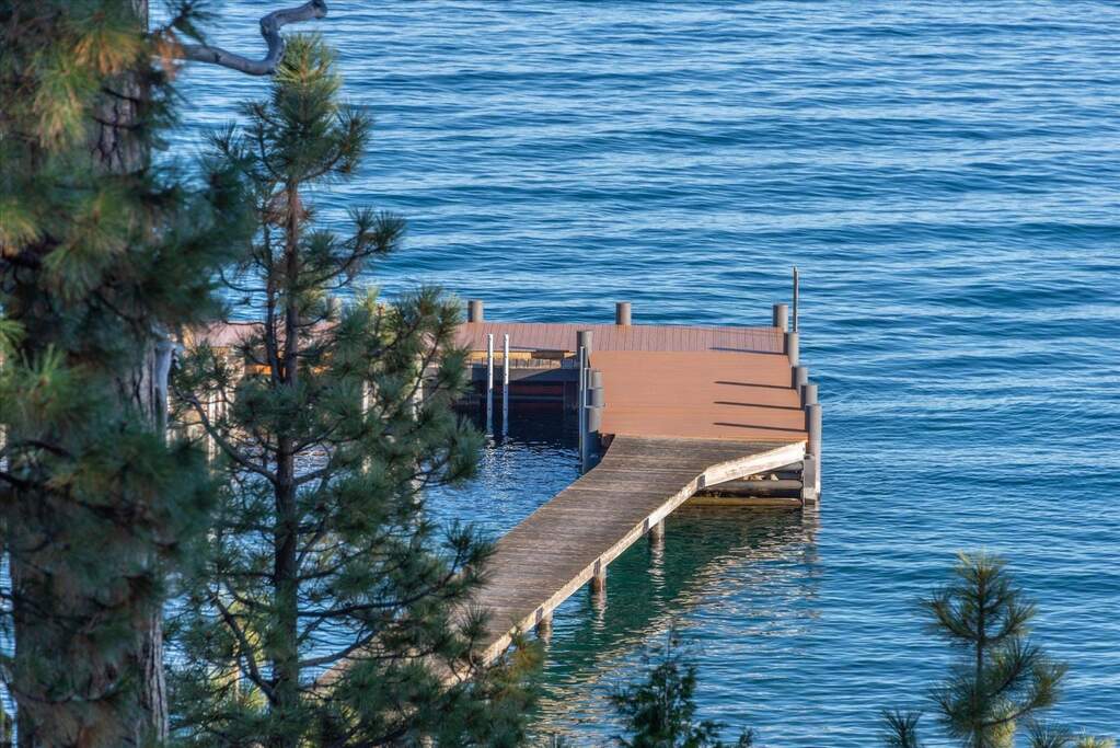 1308 West Lake Boulevard, Tahoe City, CA 96145