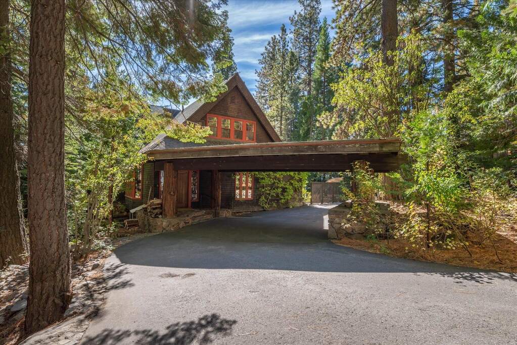 1308 West Lake Boulevard, Tahoe City, CA 96145