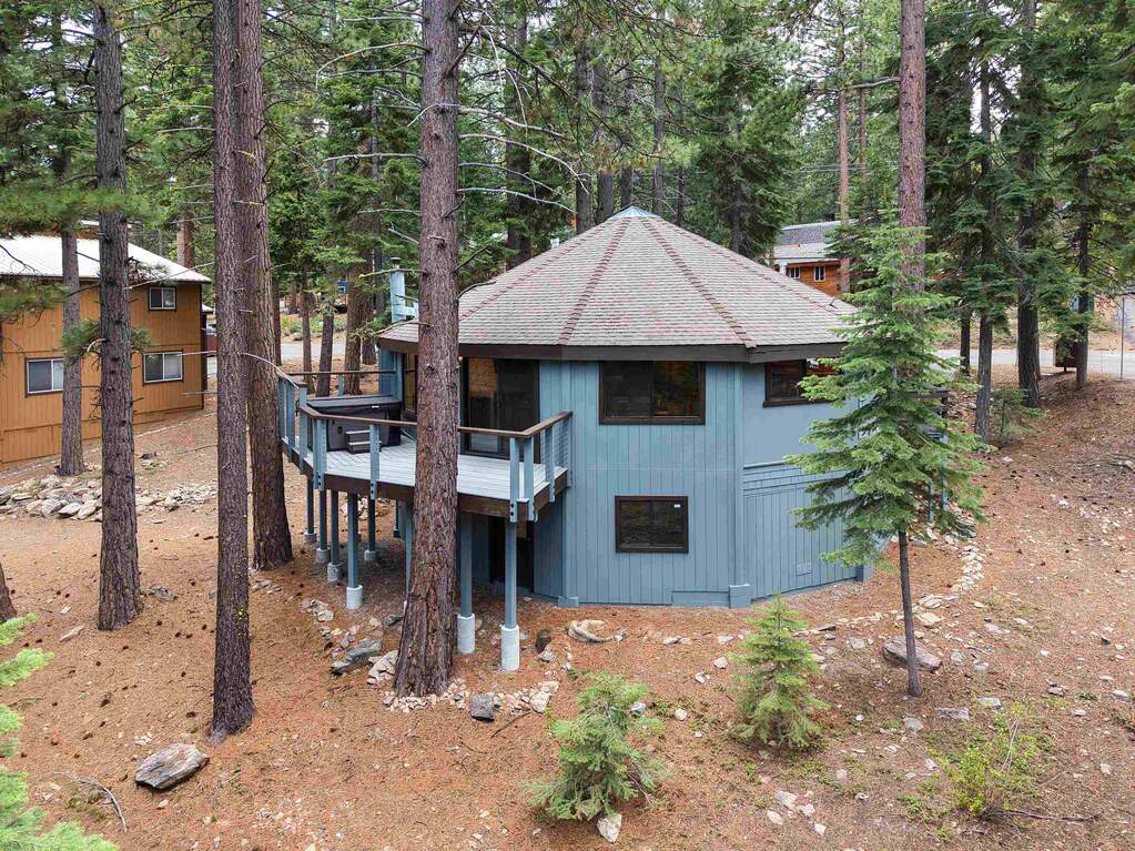 5820 Dodowah Road, Carnelian Bay, CA 96140