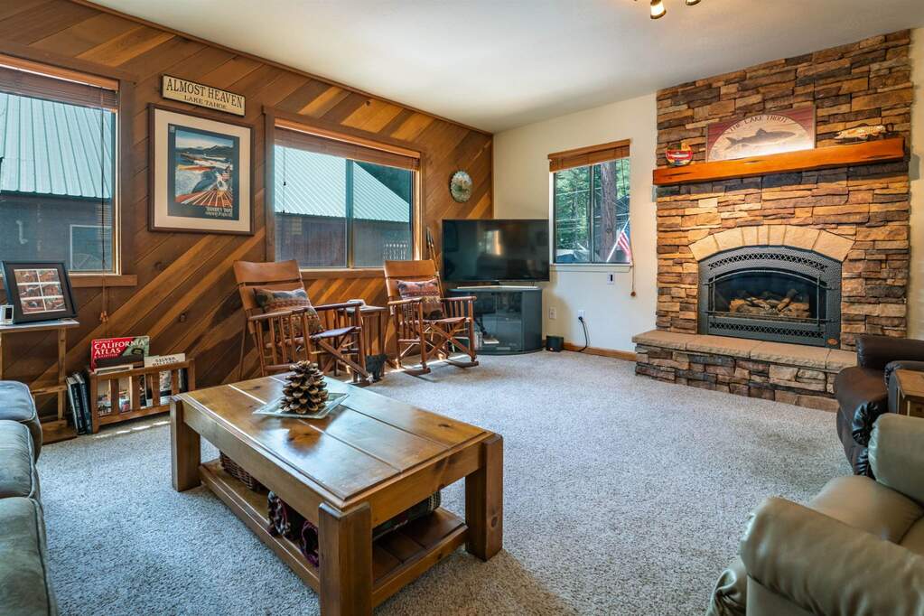 7283 3rd Avenue, Tahoma, CA 96142