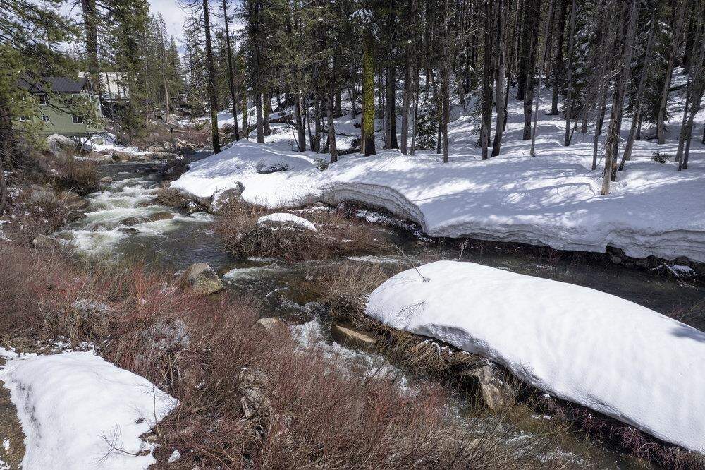 21907 Donner Pass Road, Soda Springs, CA 95728