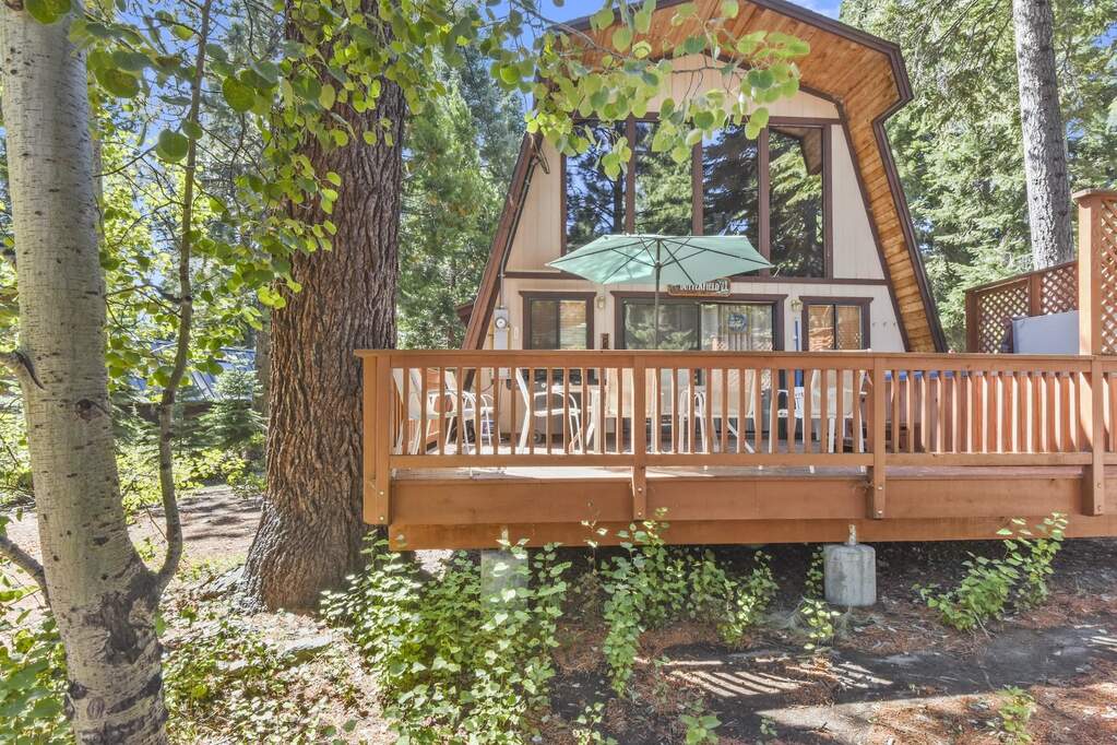 5695 Uplands Road, Agate Bay, CA 96140