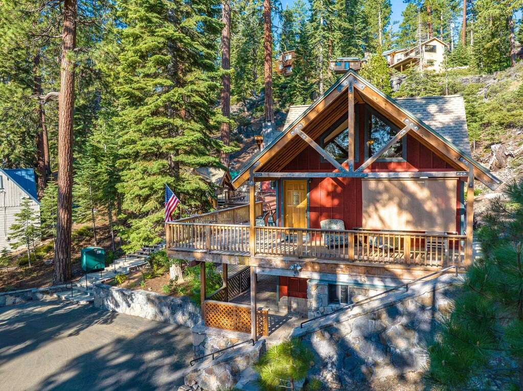 4325 Jeffrey Way, Carnelian Bay, CA 96140