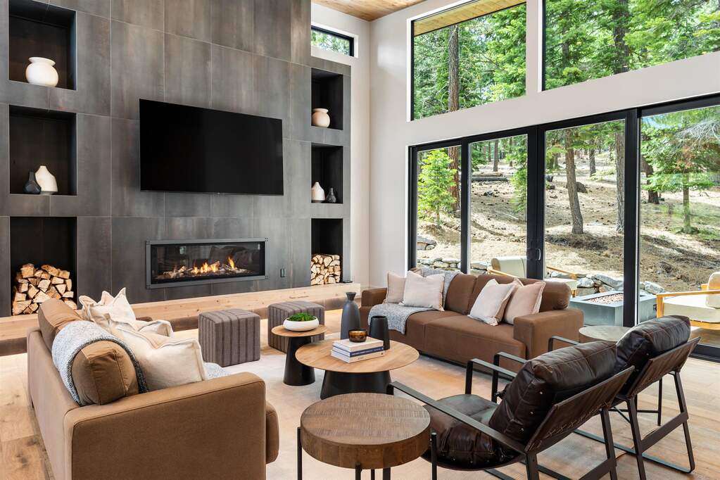 11900 Saddleback Drive, Truckee, CA 96161