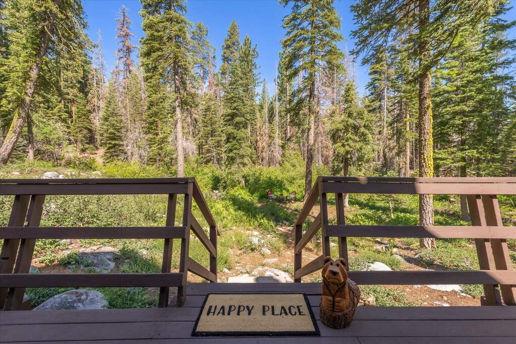 940 Woodside Court, Tahoma, CA 96142