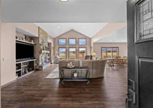 5 Bugle Court