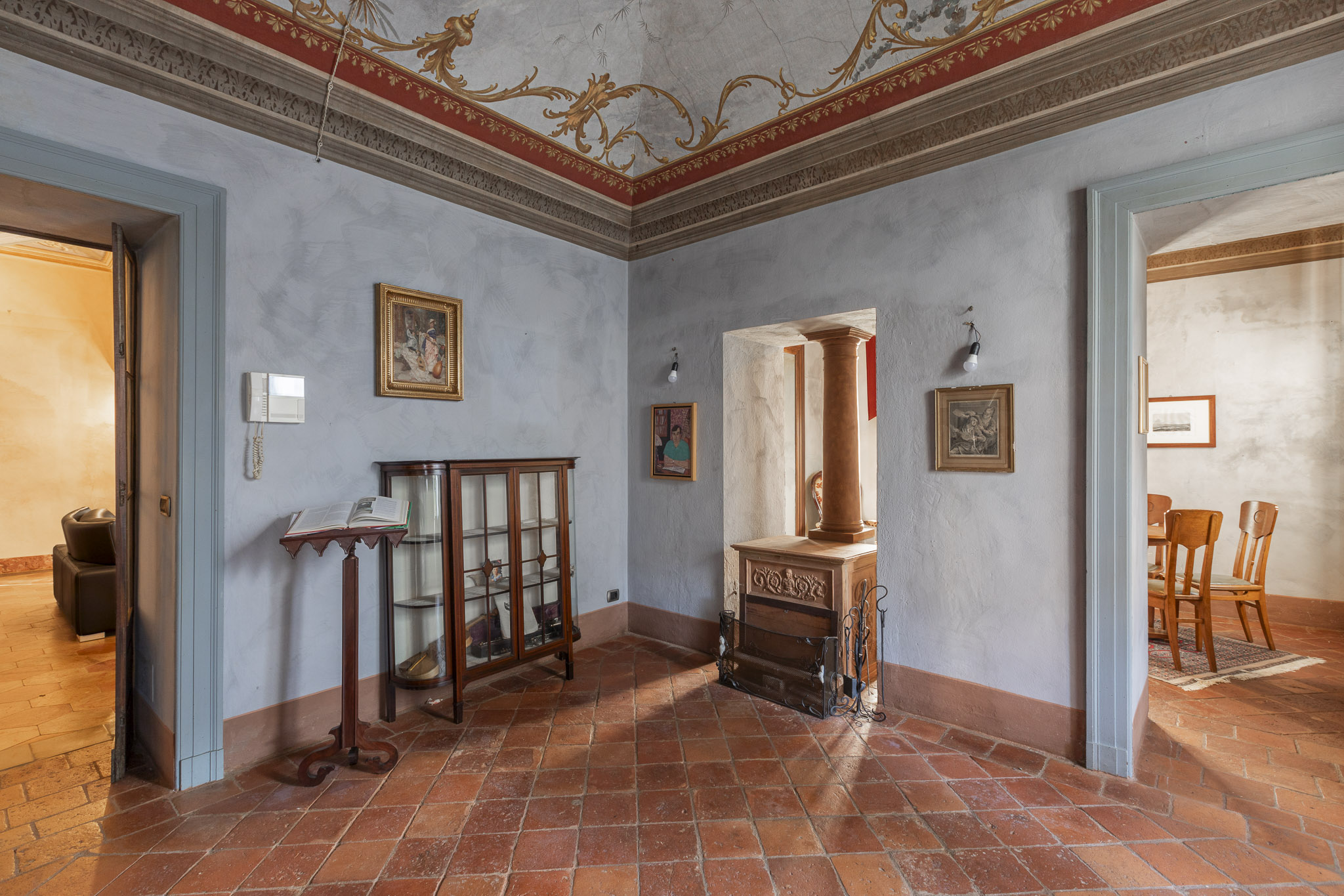 9 Bedroom Villa/Townhouse's Image 20