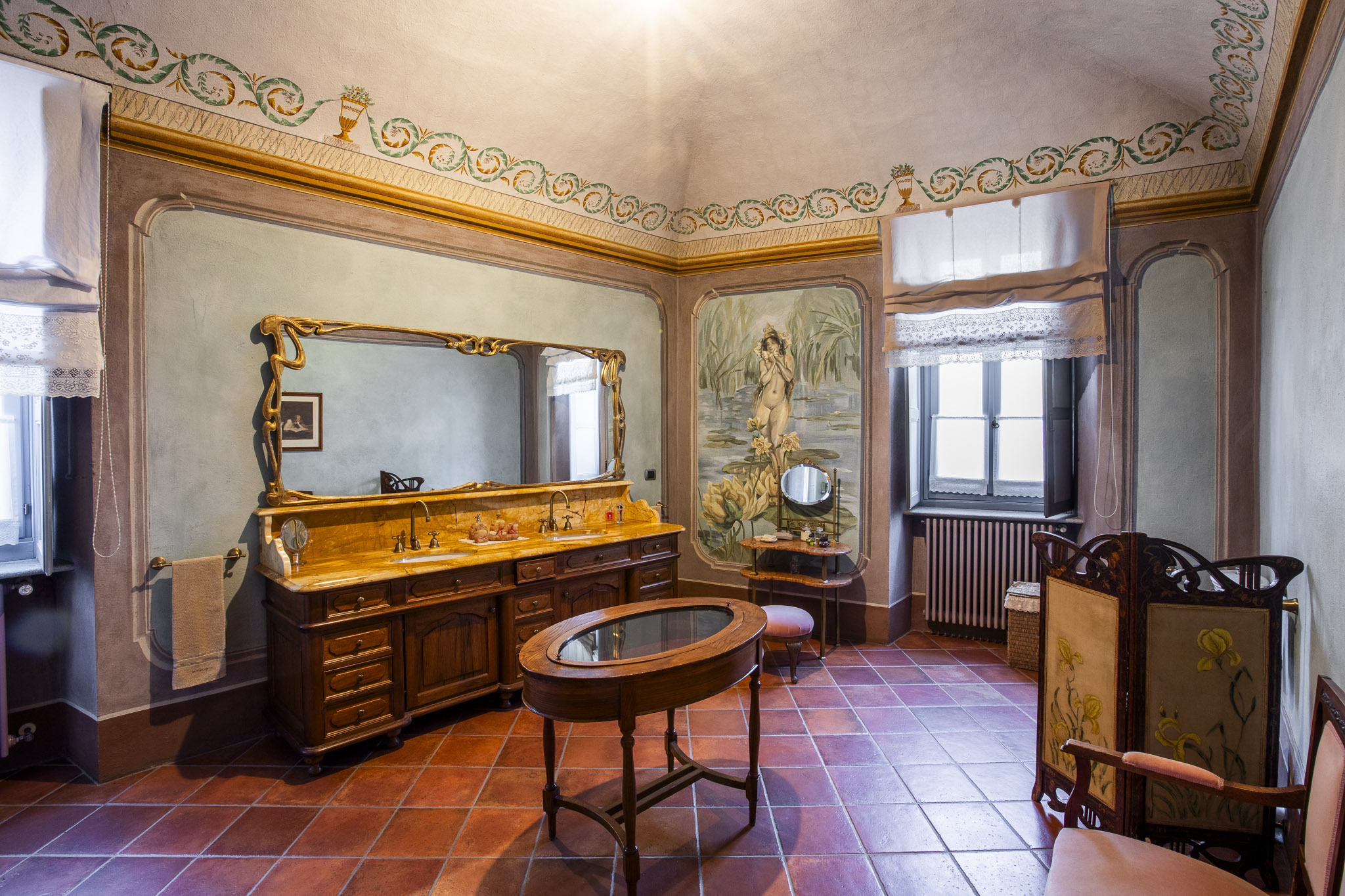 9 Bedroom Villa/Townhouse's Image 13
