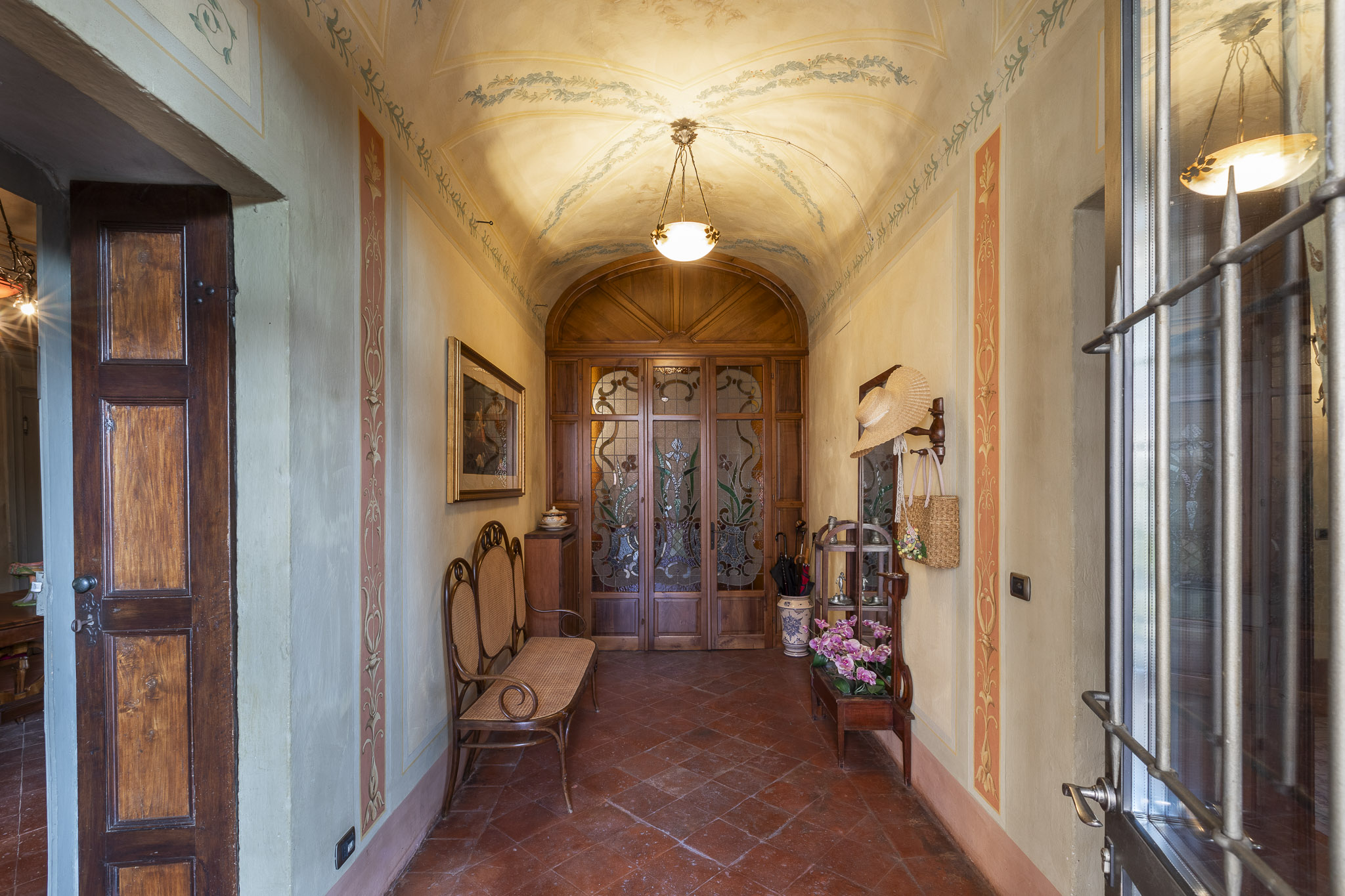 9 Bedroom Villa/Townhouse's Image 24