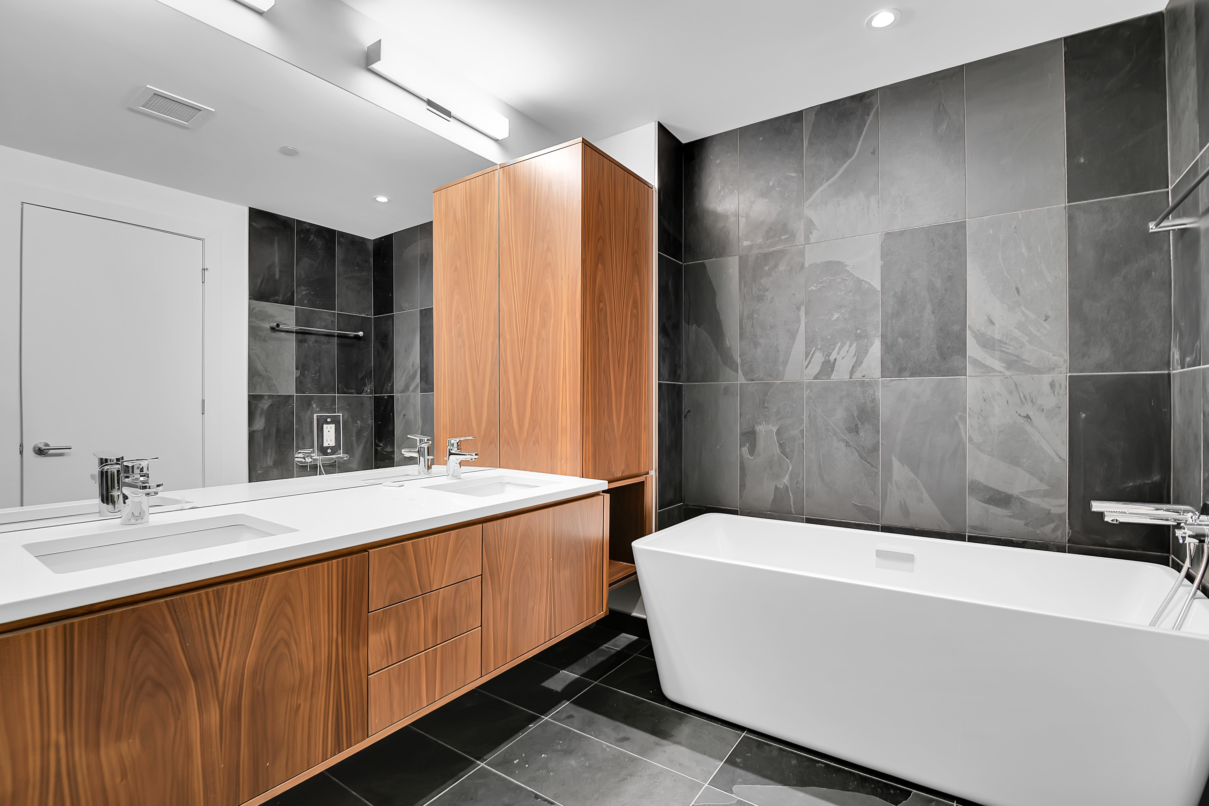 2 Bedroom Apartment/Flat's Image 21