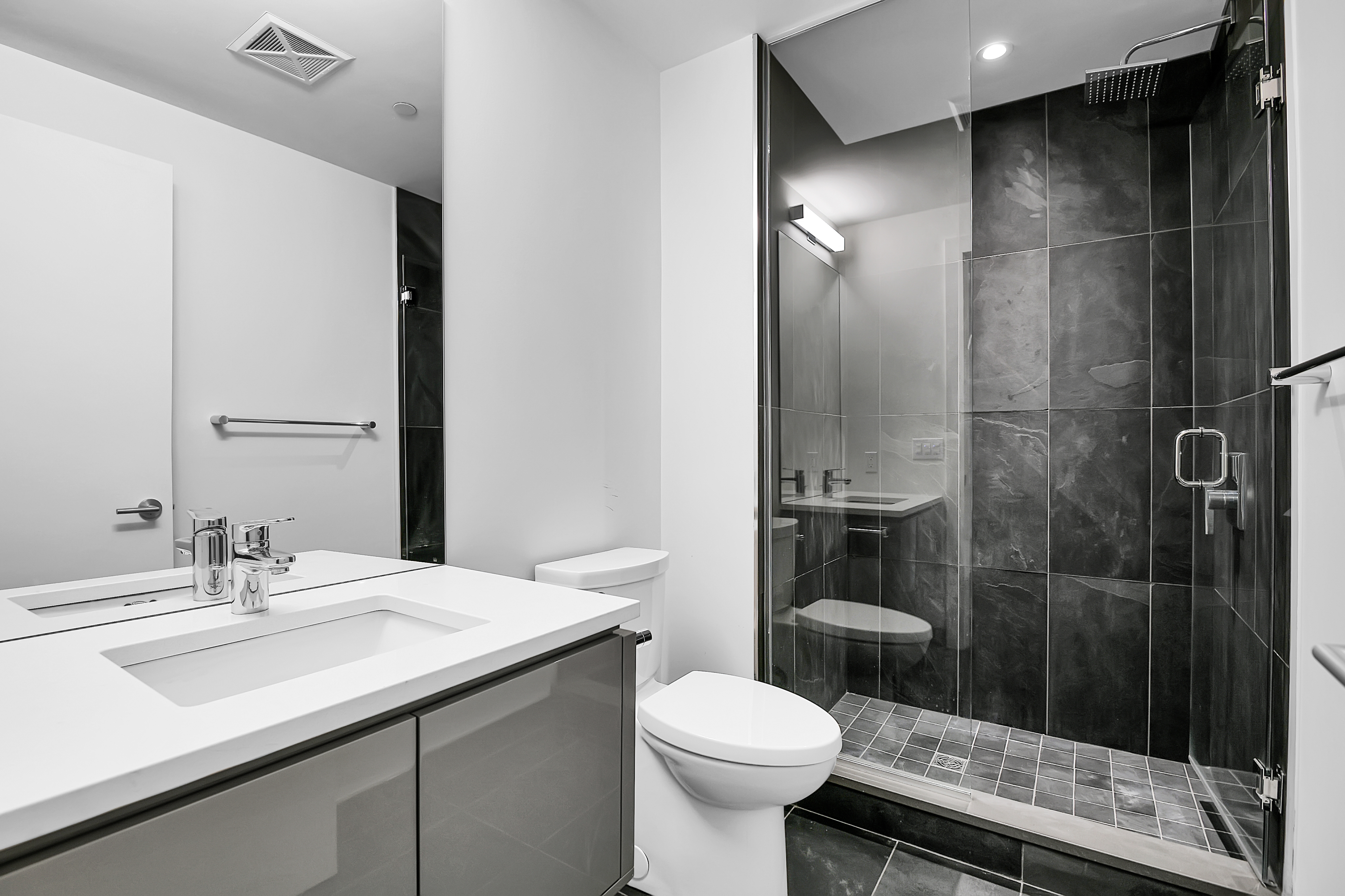 2 Bedroom Apartment/Flat's Image 24