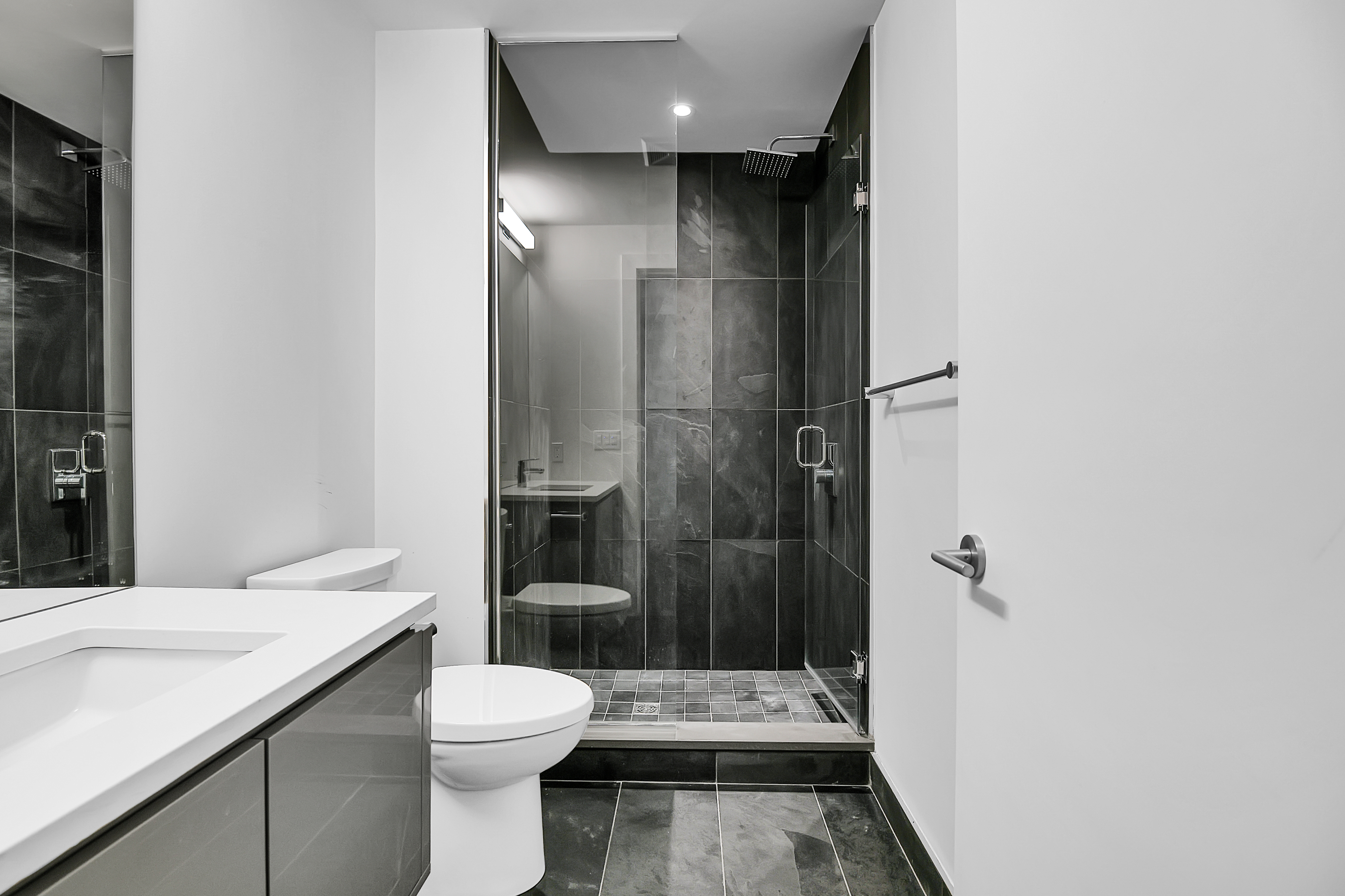 2 Bedroom Apartment/Flat's Image 23
