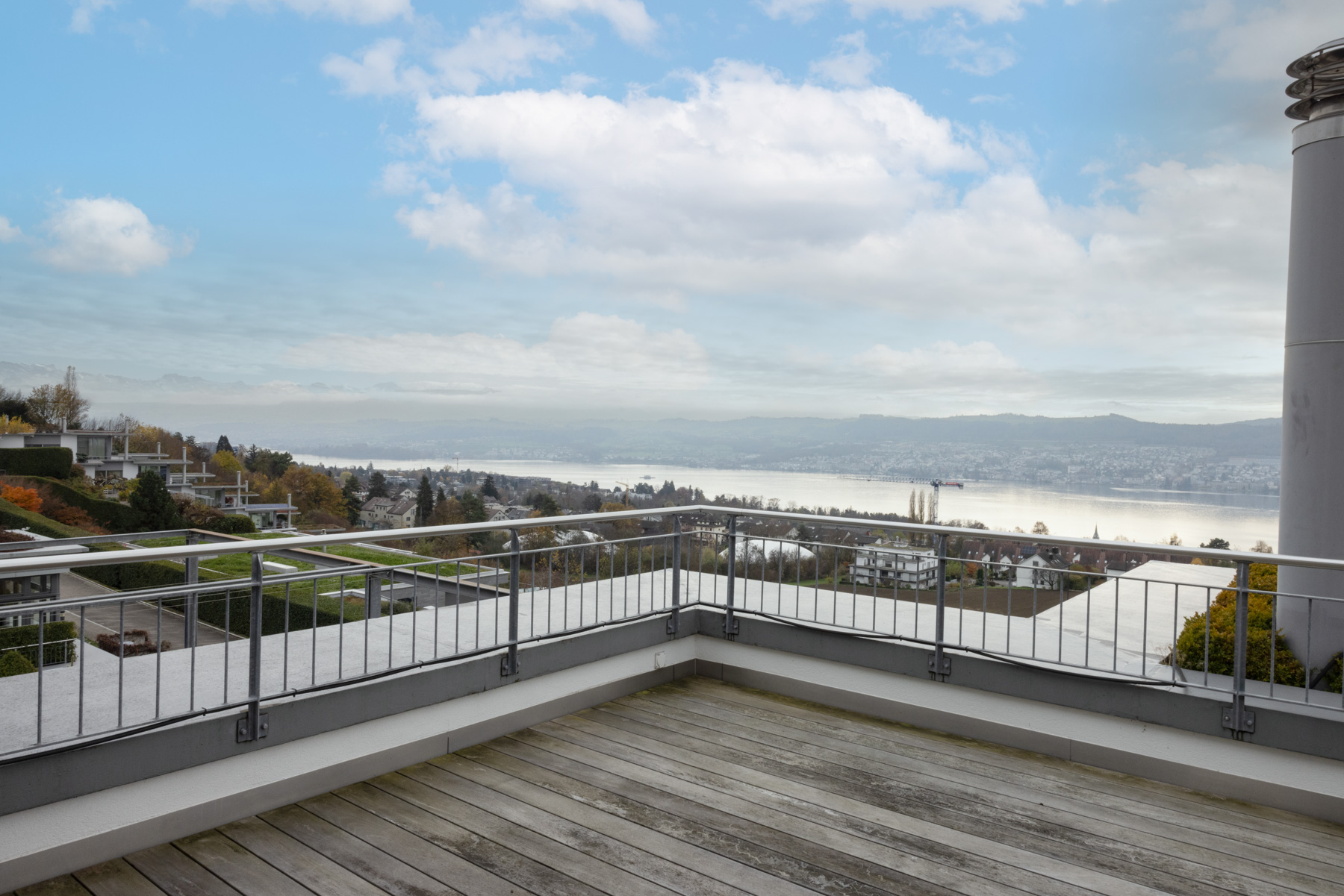 5½-Room House with Panoramic Terrace