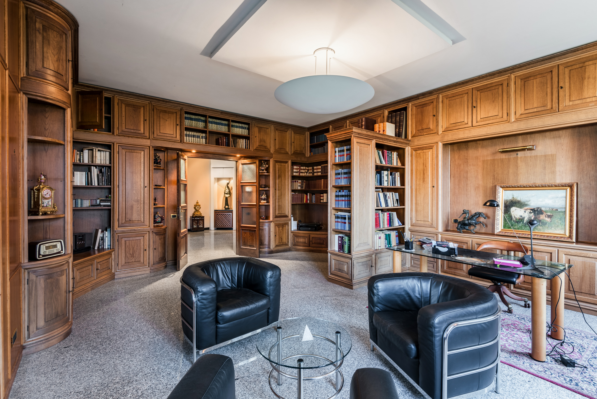 12 Bedroom Villa/Townhouse's Image 5