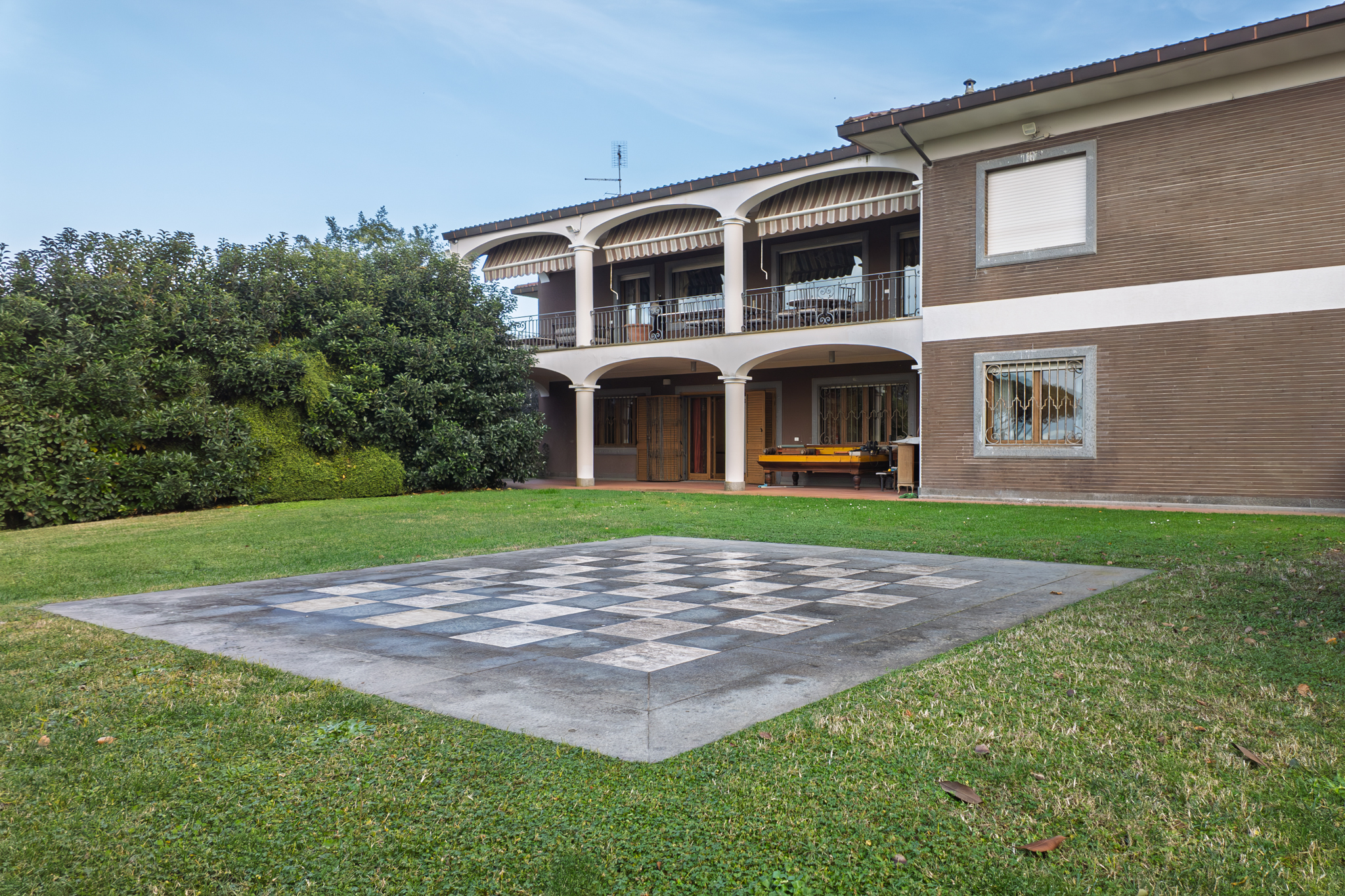 7 Bedroom Villa/Townhouse's Image 27
