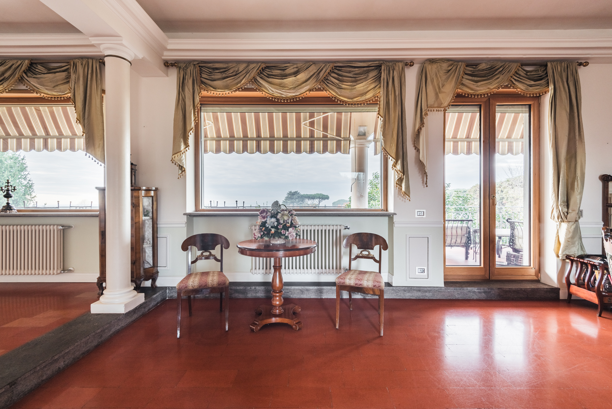 7 Bedroom Villa/Townhouse's Image 6