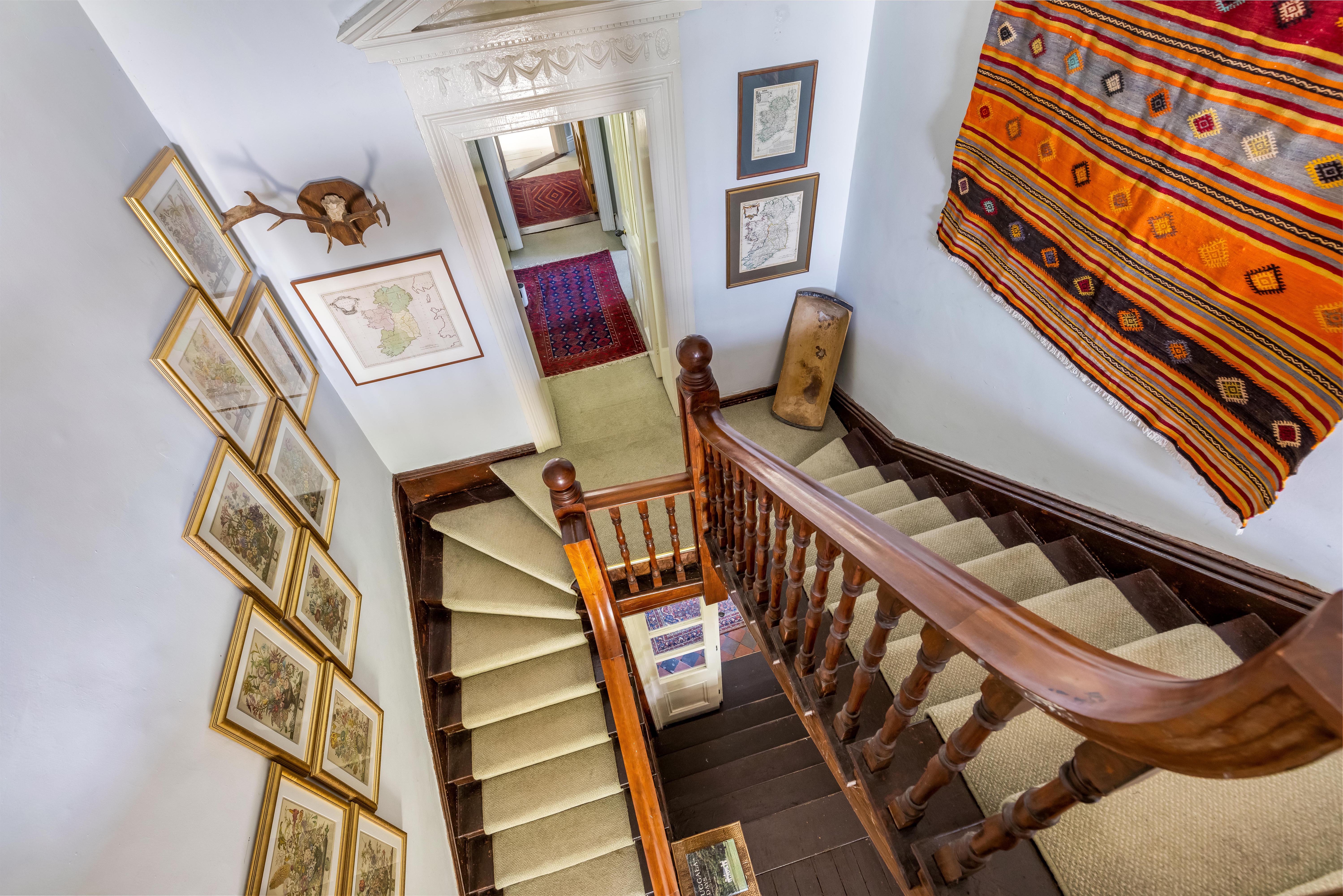 6 Bedroom Estate's Image 20