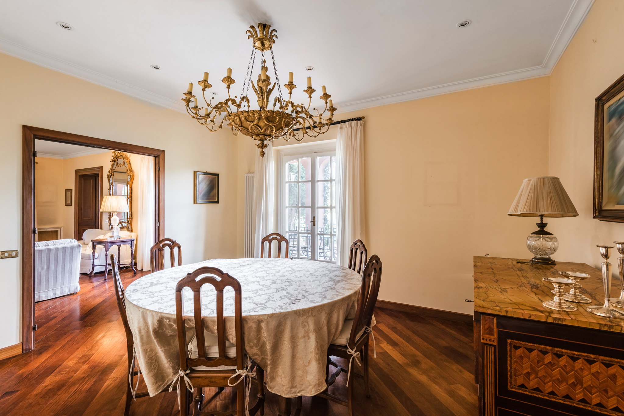 5 Bedroom Villa/Townhouse's Image 9