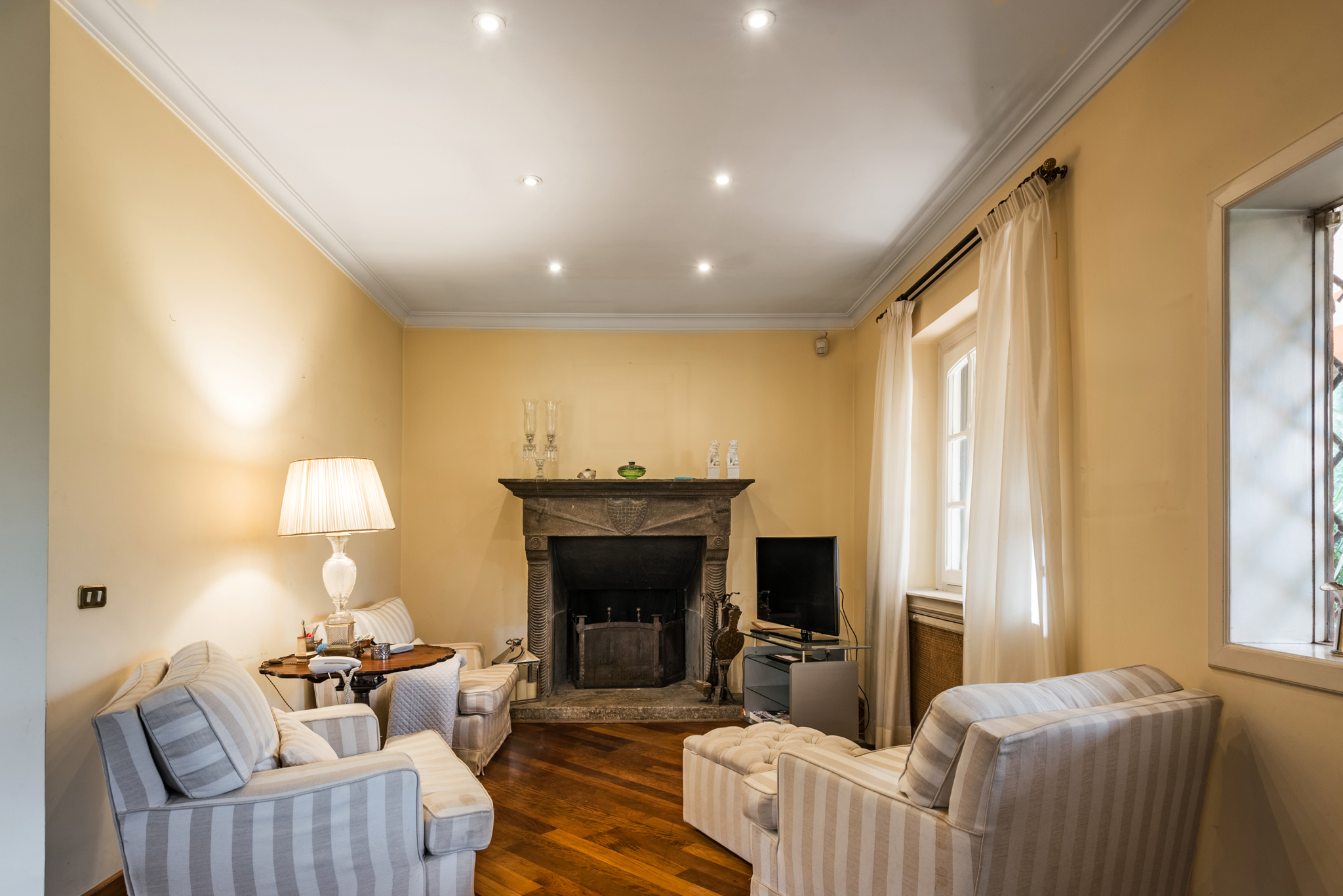 5 Bedroom Villa/Townhouse's Image 6