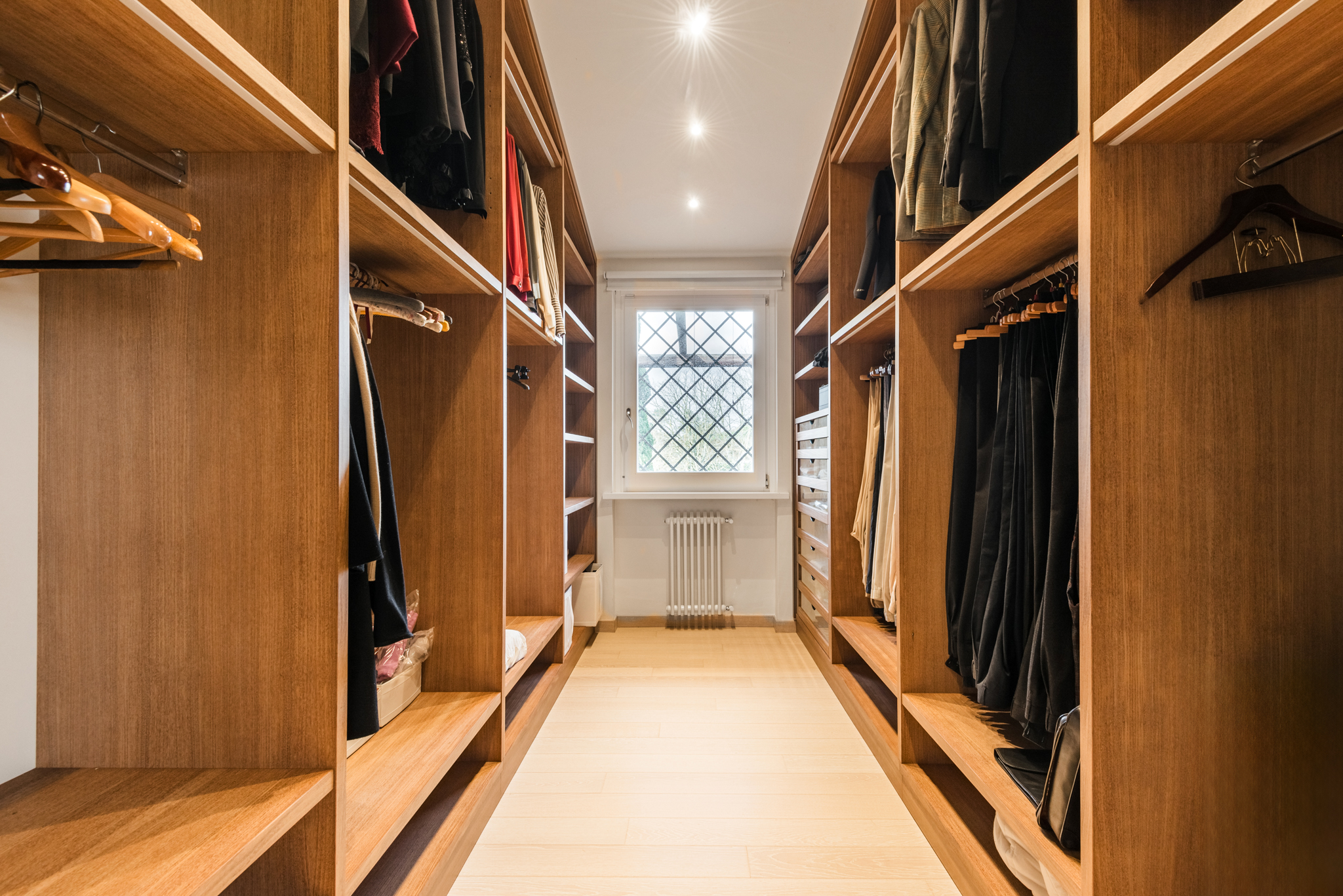 5 Bedroom Villa/Townhouse's Image 18