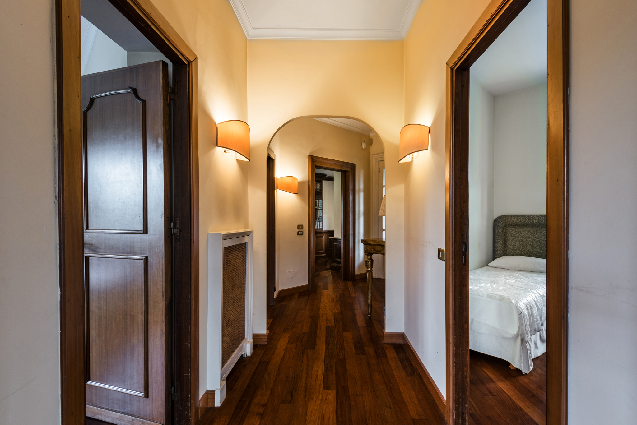 5 Bedroom Villa/Townhouse's Image 15