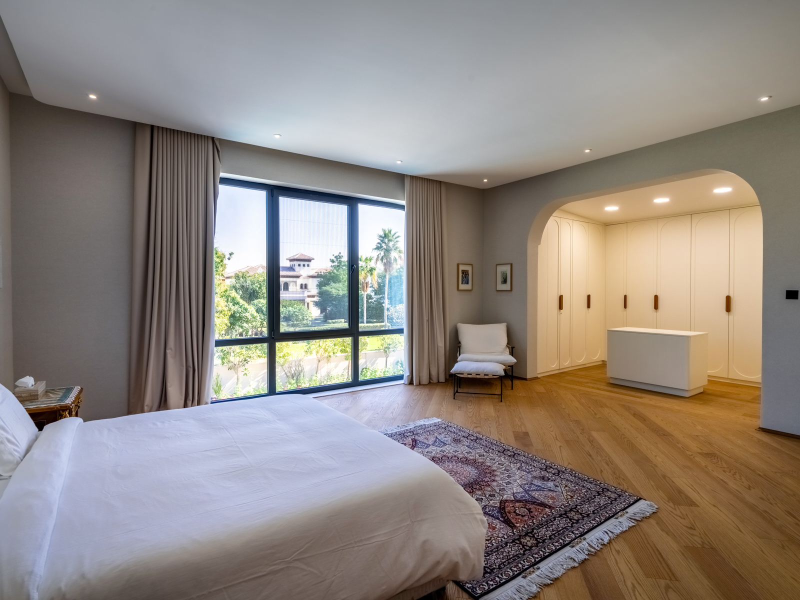 5 Bedroom Villa/Townhouse's Image 12