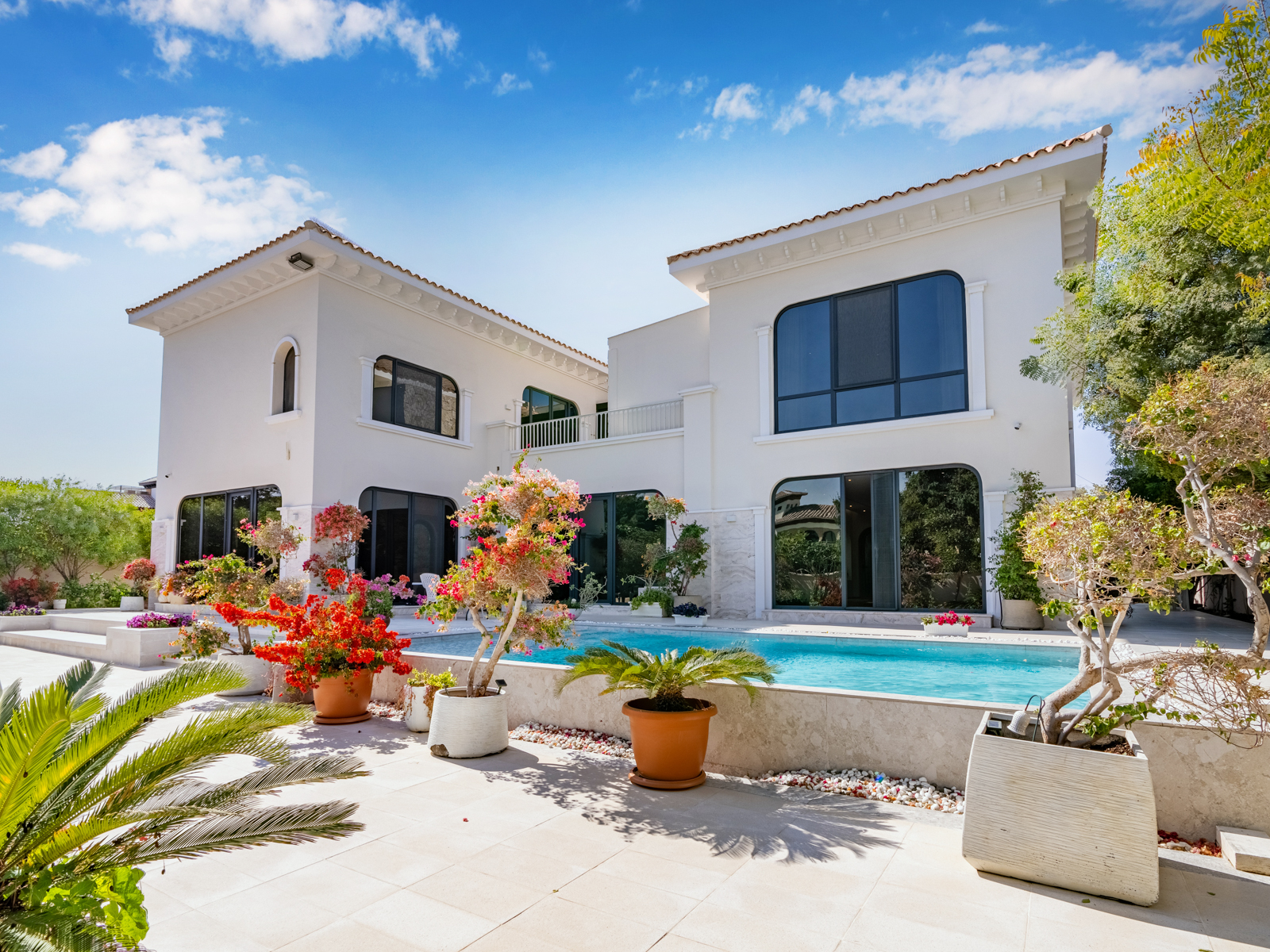 5 Bedroom Villa/Townhouse's Image 25