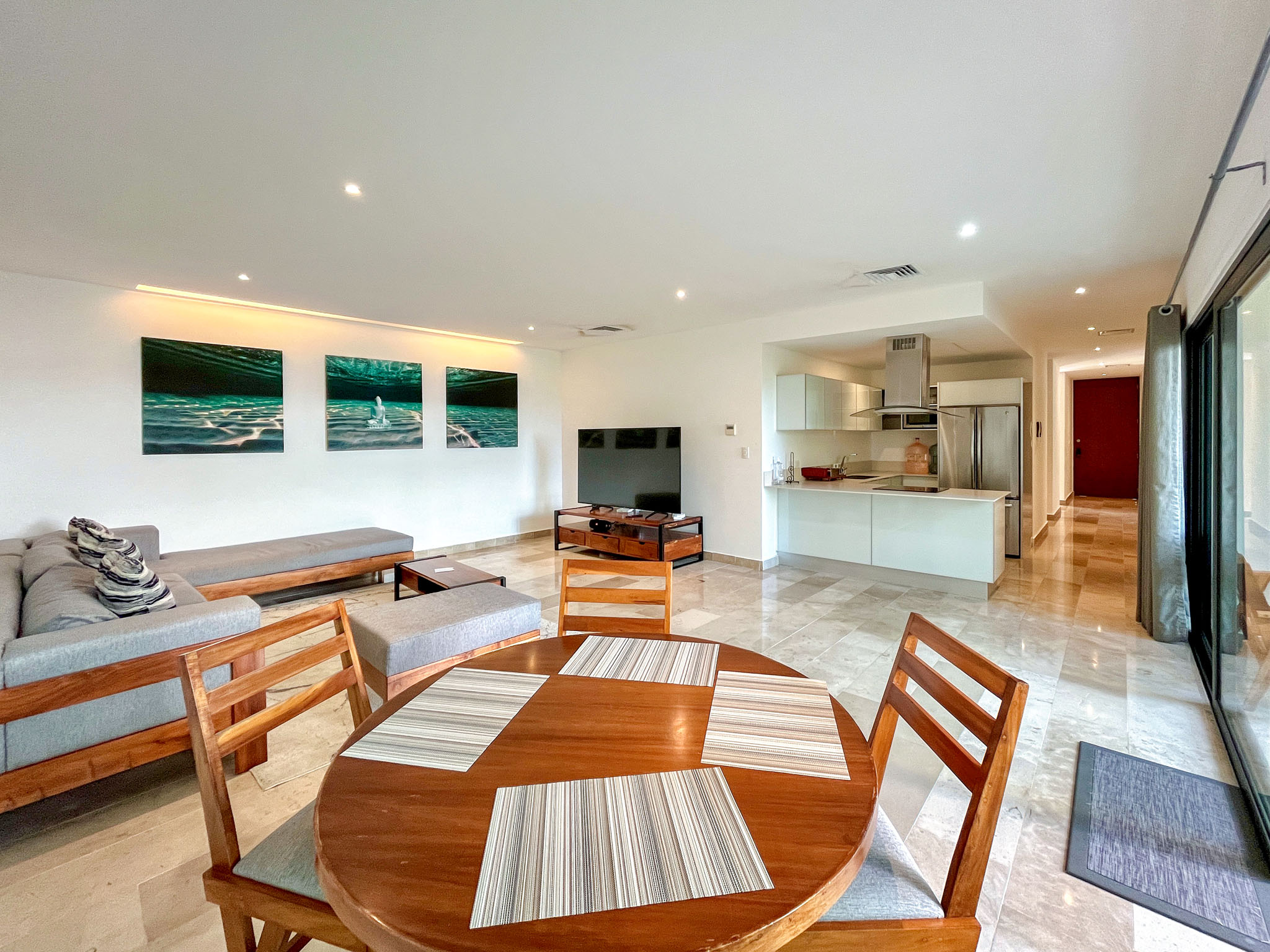 2 Bedroom Apartment/Flat's Image 3