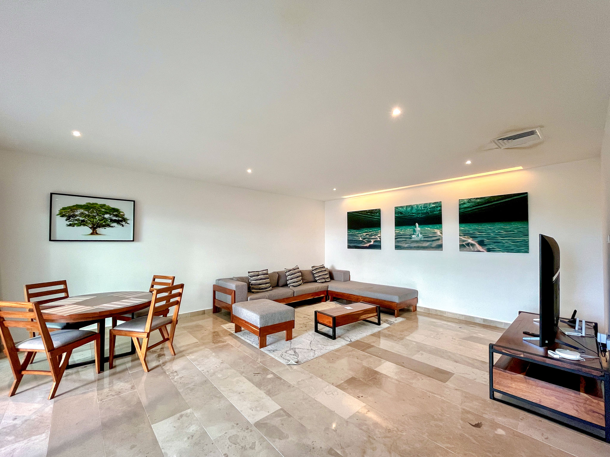 2 Bedroom Apartment/Flat's Image 4