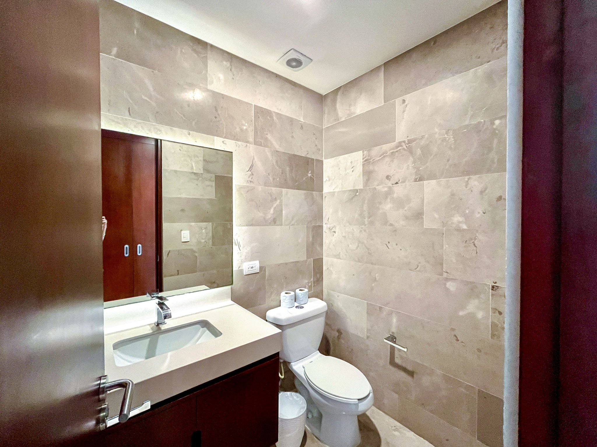 2 Bedroom Apartment/Flat's Image 22