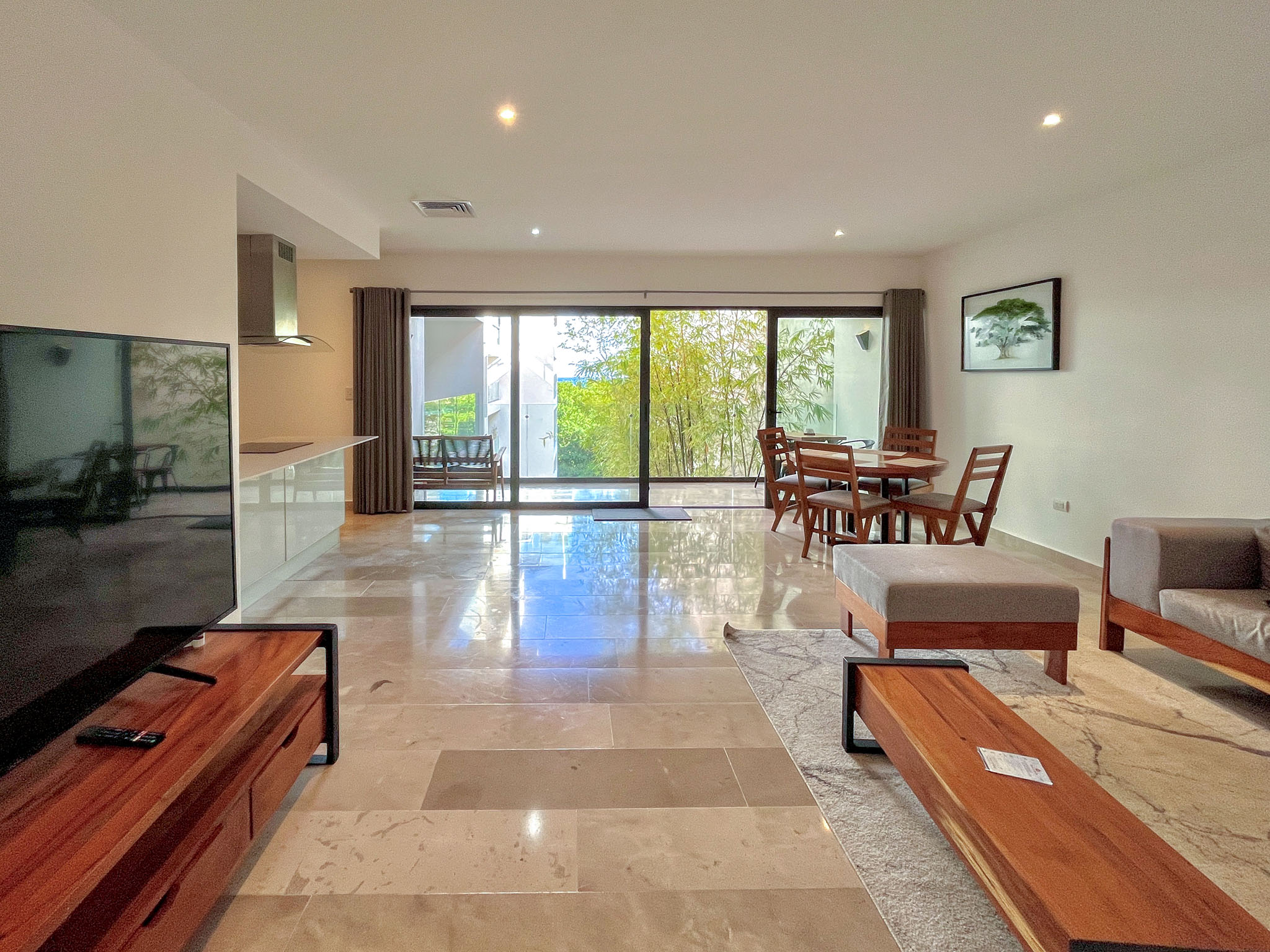 2 Bedroom Apartment/Flat's Image 2