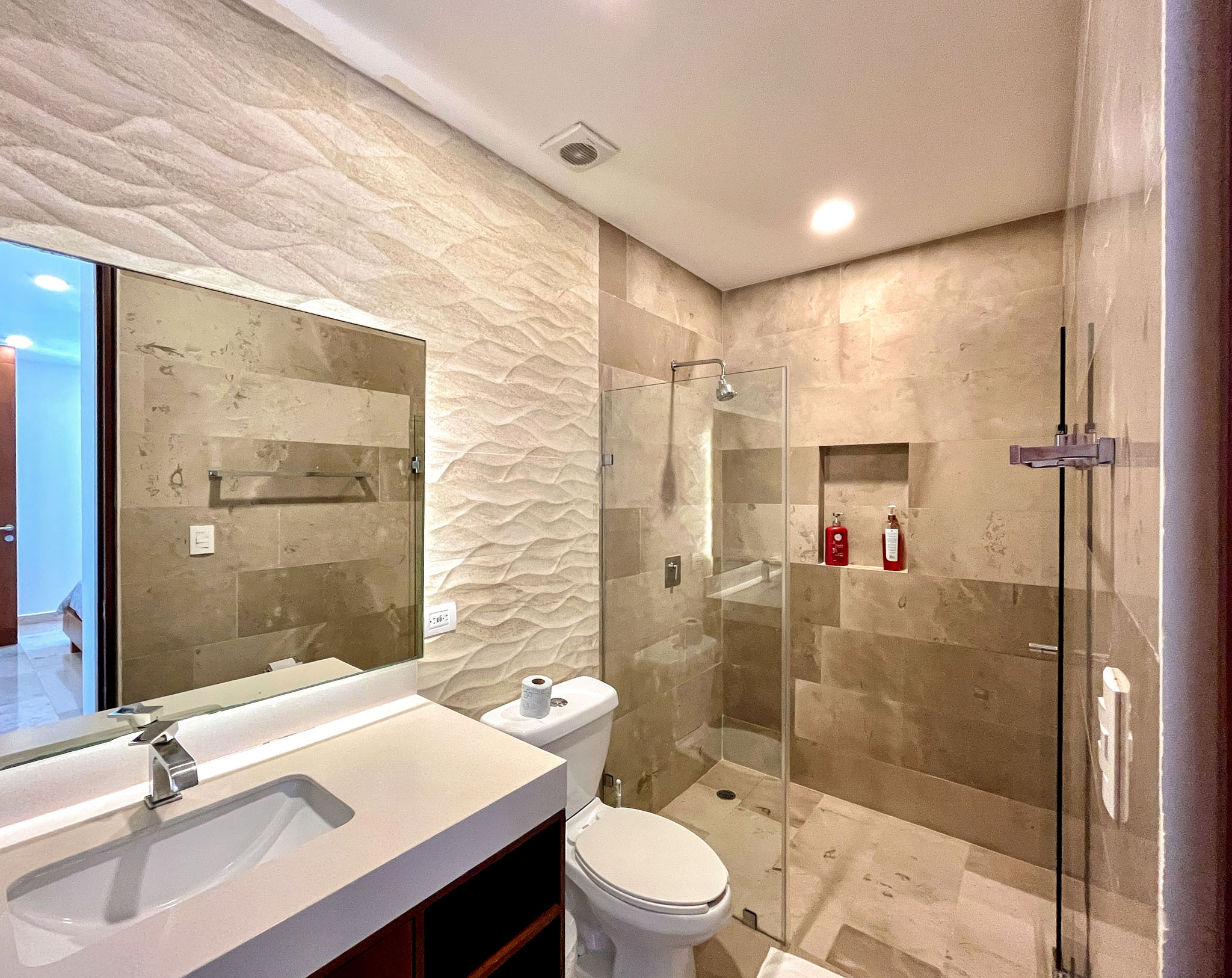 2 Bedroom Apartment/Flat's Image 23